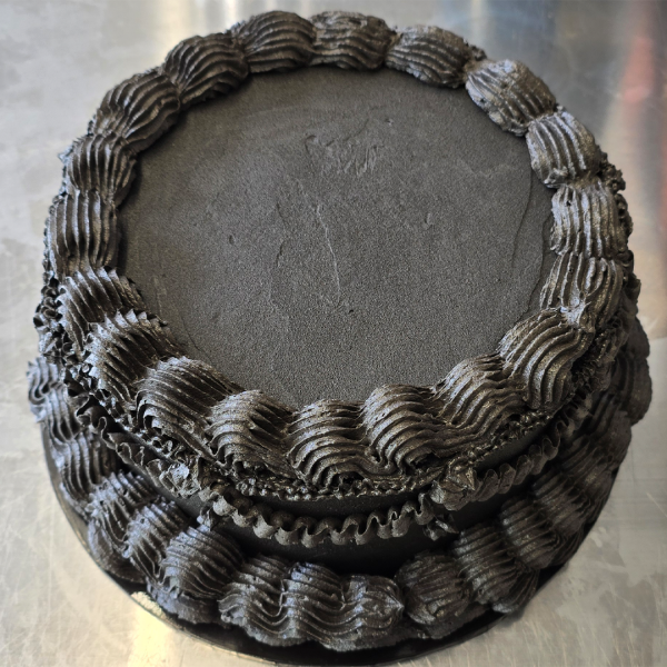 Black Velvet Lambeth Cake From £125 6 Black Velvet Lambeth Cake From £125