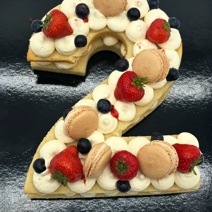 Luxury 10-inch Number Cake From £145