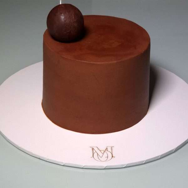 Belgian Dark Chocolate Ganache Chiffon Cake From £195 4 Belgian Dark Chocolate Ganache Chiffon Cake From £195