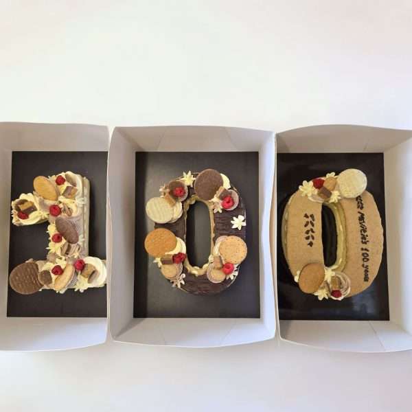 14-inch Luxury Number Cake From £225