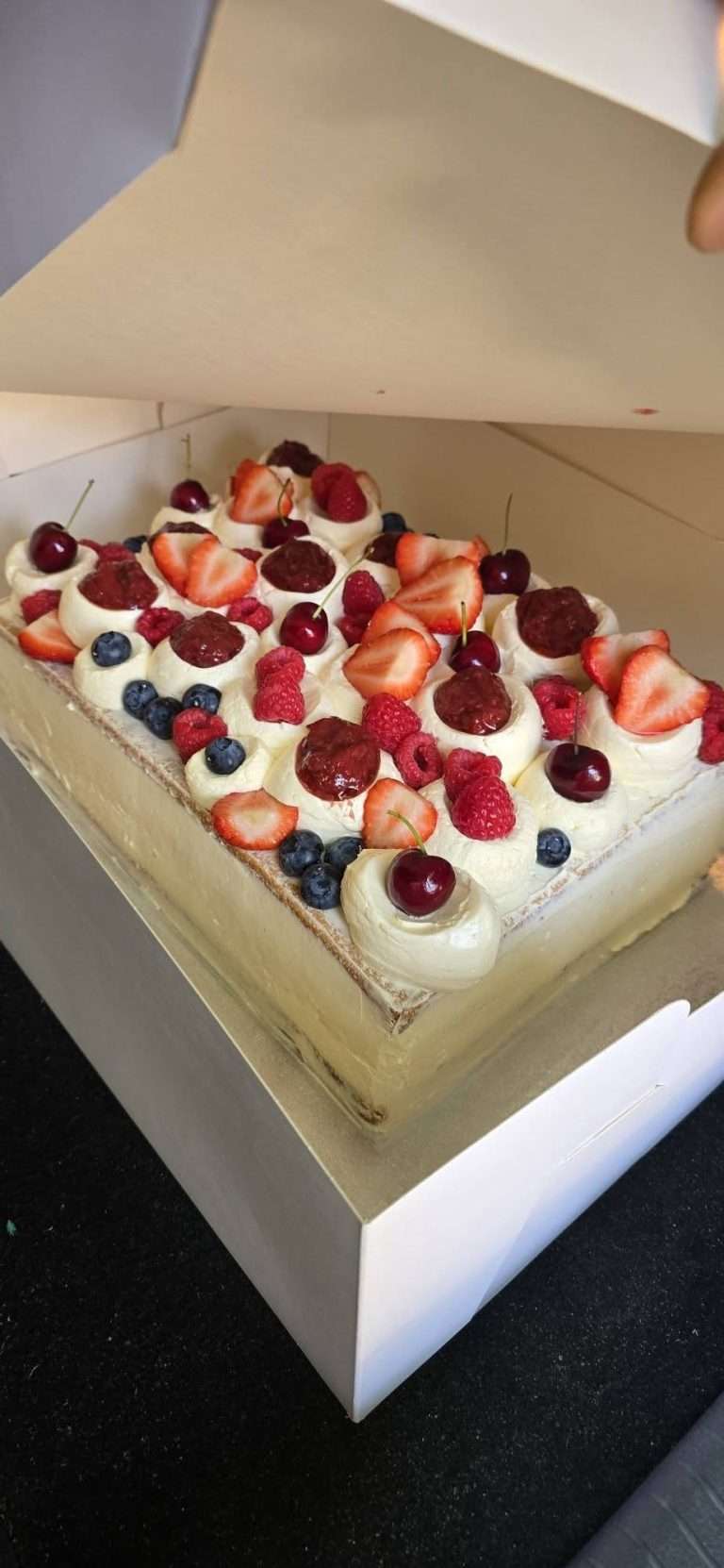 1st cake collected for Substack Sumer fete